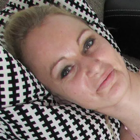 blomstrendeDame image 1