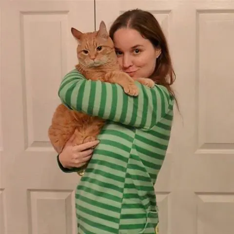 BareTrudeElsk image 1