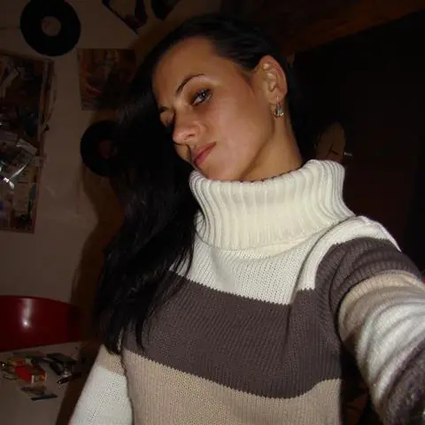 uTroligeLaura image 1